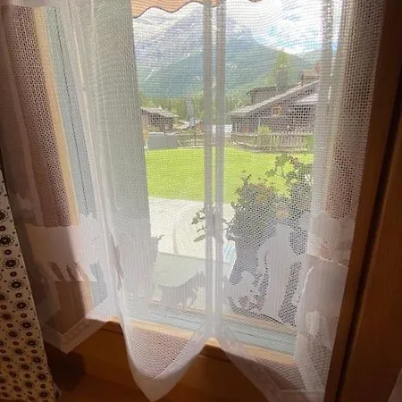 Apartamento 1 Apt, Kitchen, Patio, In Beautiful Les Diablerets